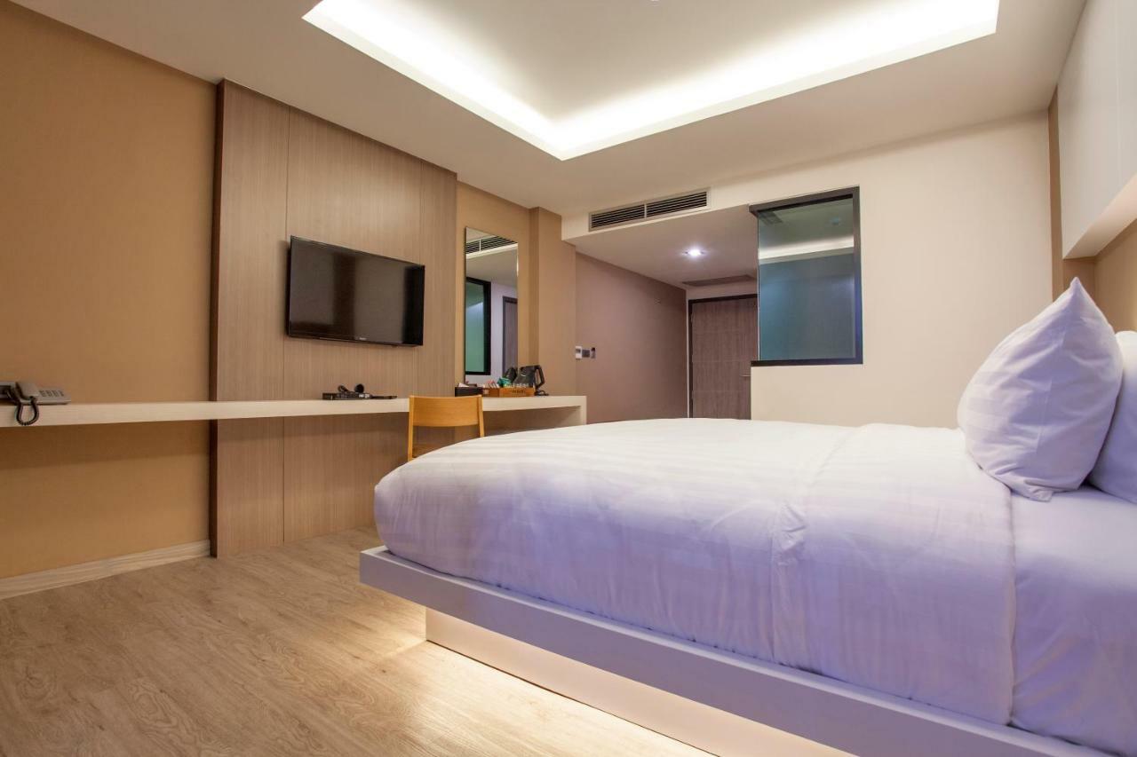 The Zense Boutique Hotel Пхитсанулок Экстерьер фото